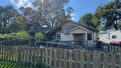 Photo of 150 S Dewitt Road, Vidor, TX 77662 (MLS # 9240511)