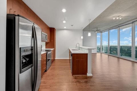 Photo of 5925 Almeda Road #11501, Houston, TX 77004 (MLS # 84831708)