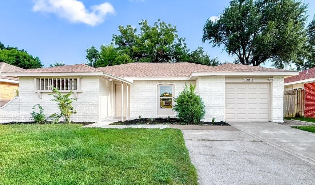 10911 Corona Lane