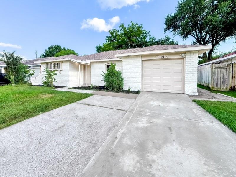 10911 Corona Lane