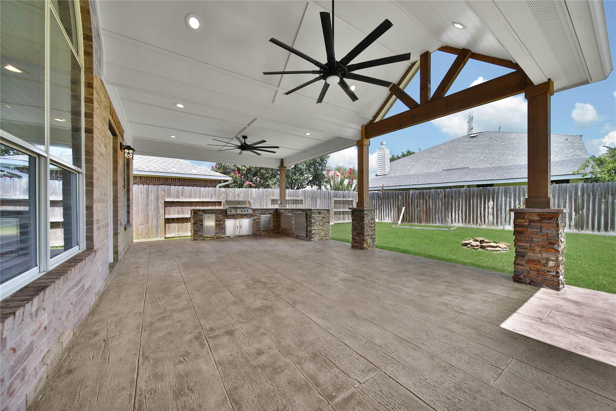 19510 Country Breeze Court