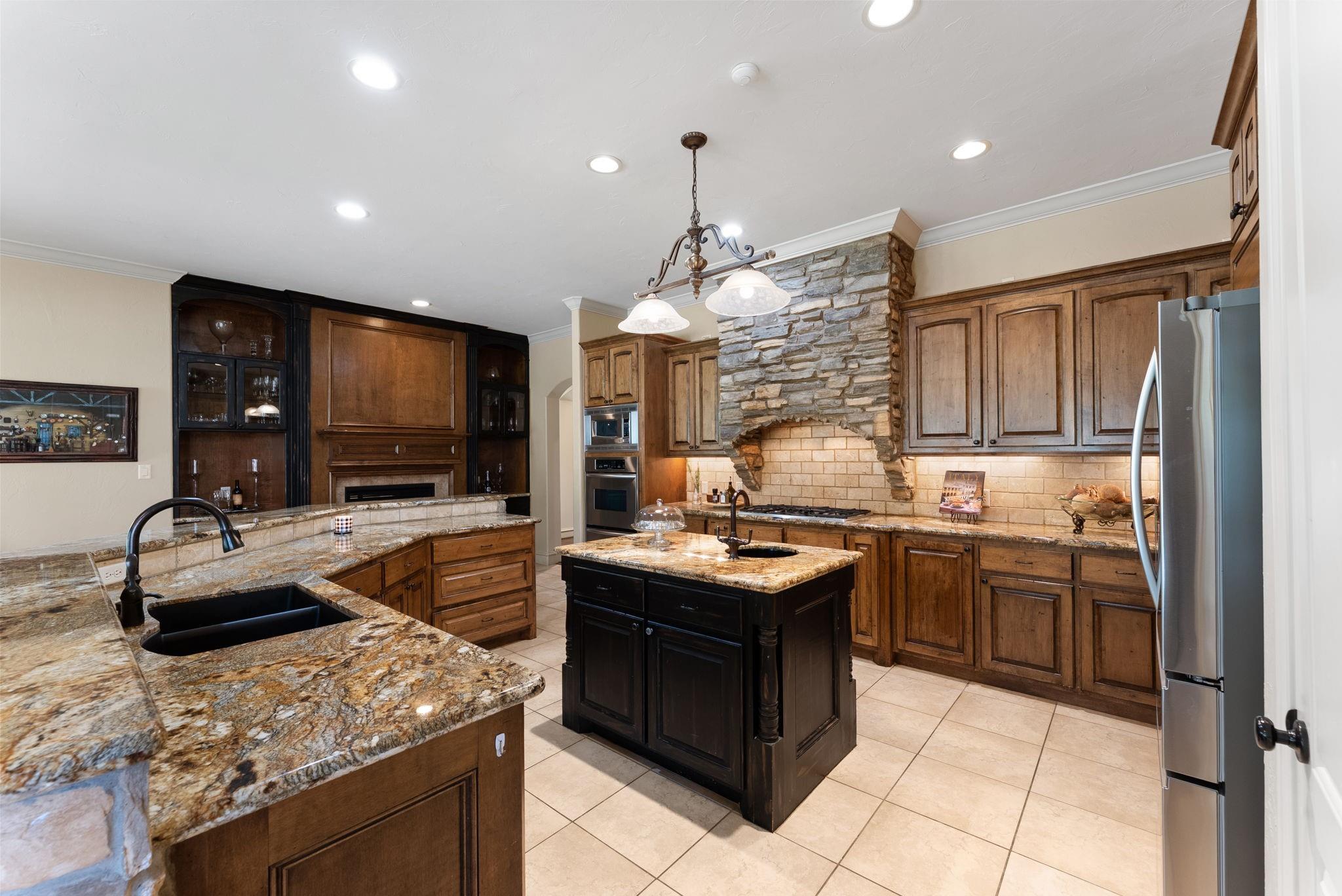 3907 Rayford Road