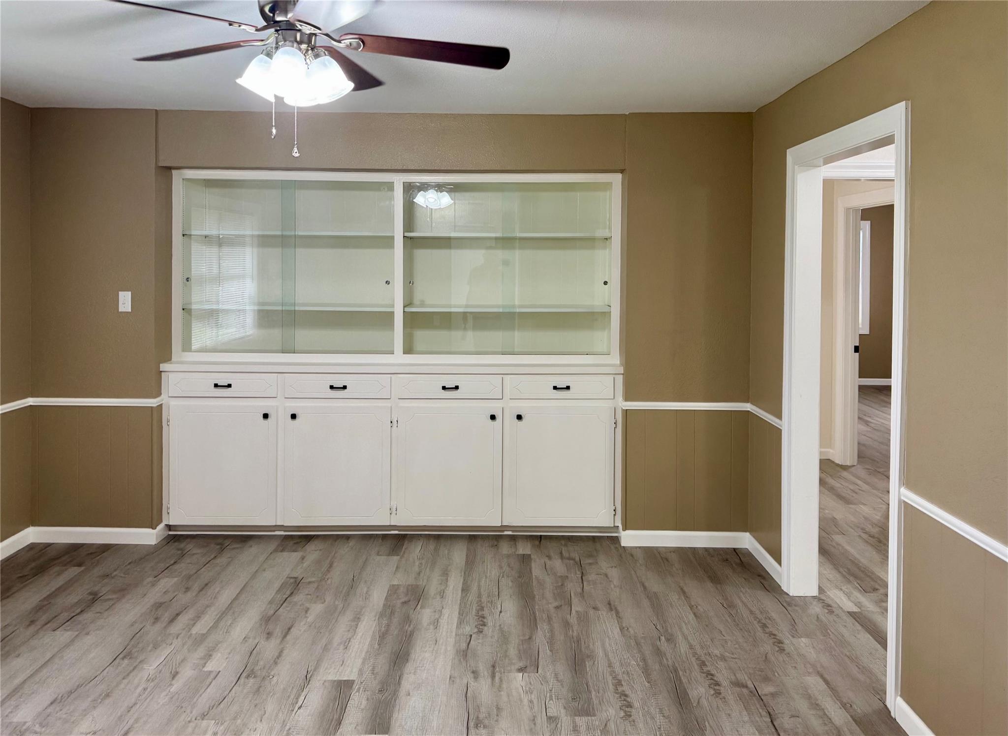 2013 Crestwood Drive