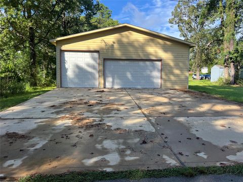 Photo of TB Apple Tree, Livingston, TX 77351 (MLS # 67031331)