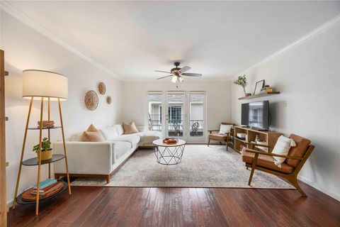 Photo of 2230 S Piney Point Road #206, Houston, TX 77063 (MLS # 63427384)