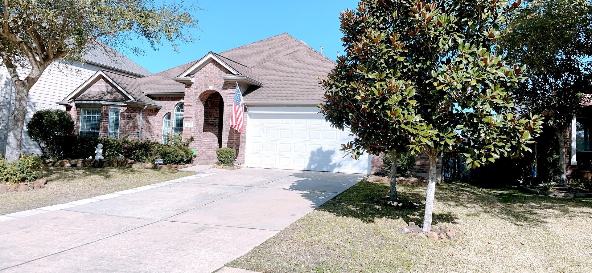 2910 Sandleigh Drive