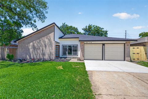 Photo of 3418 Luton Park Drive, Houston, TX 77082 (MLS # 84543905)