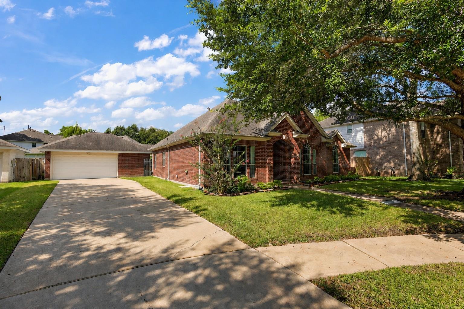 6514 Canyon Estates Lane