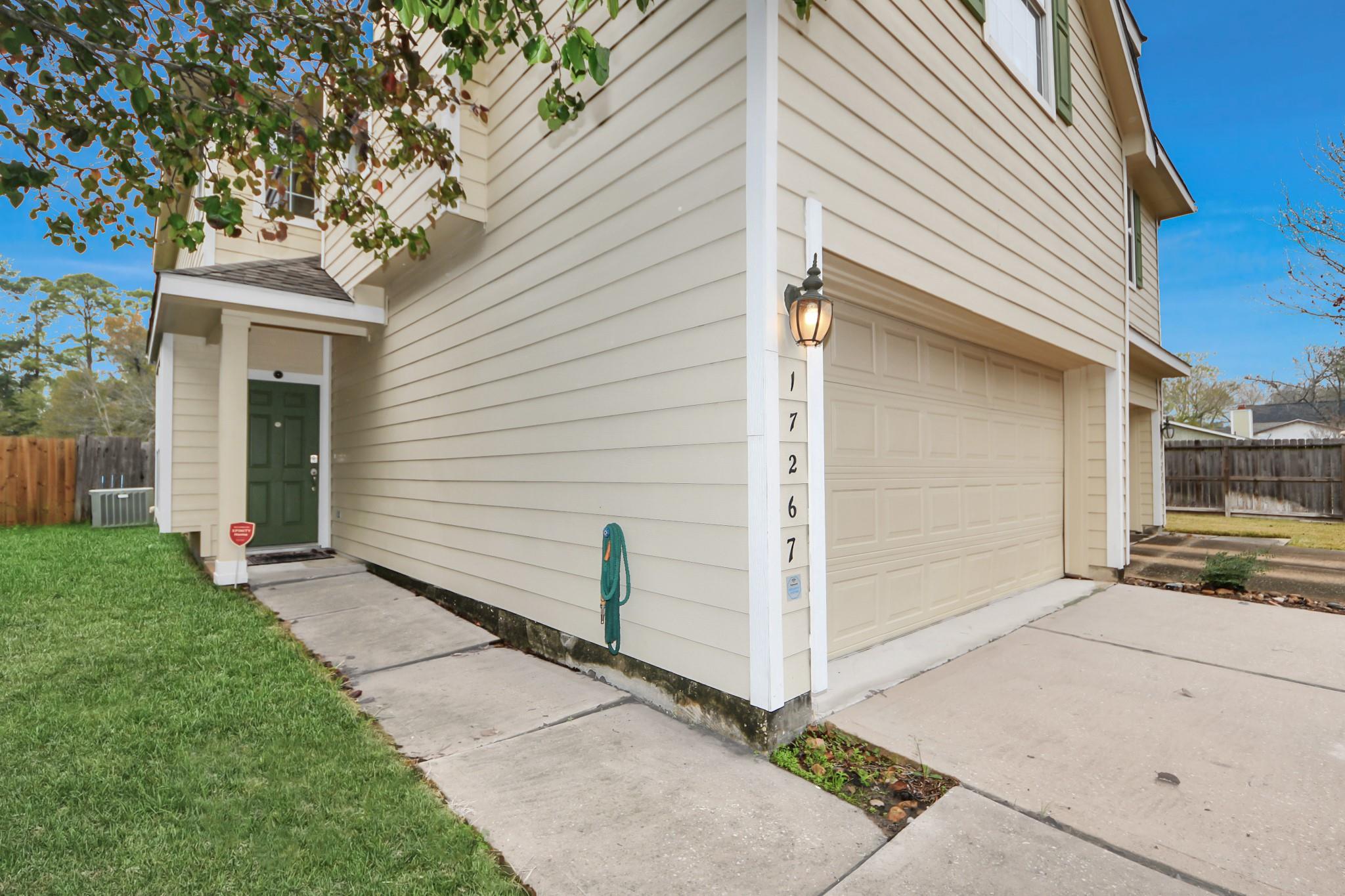 17267 Oakwood Chase Drive