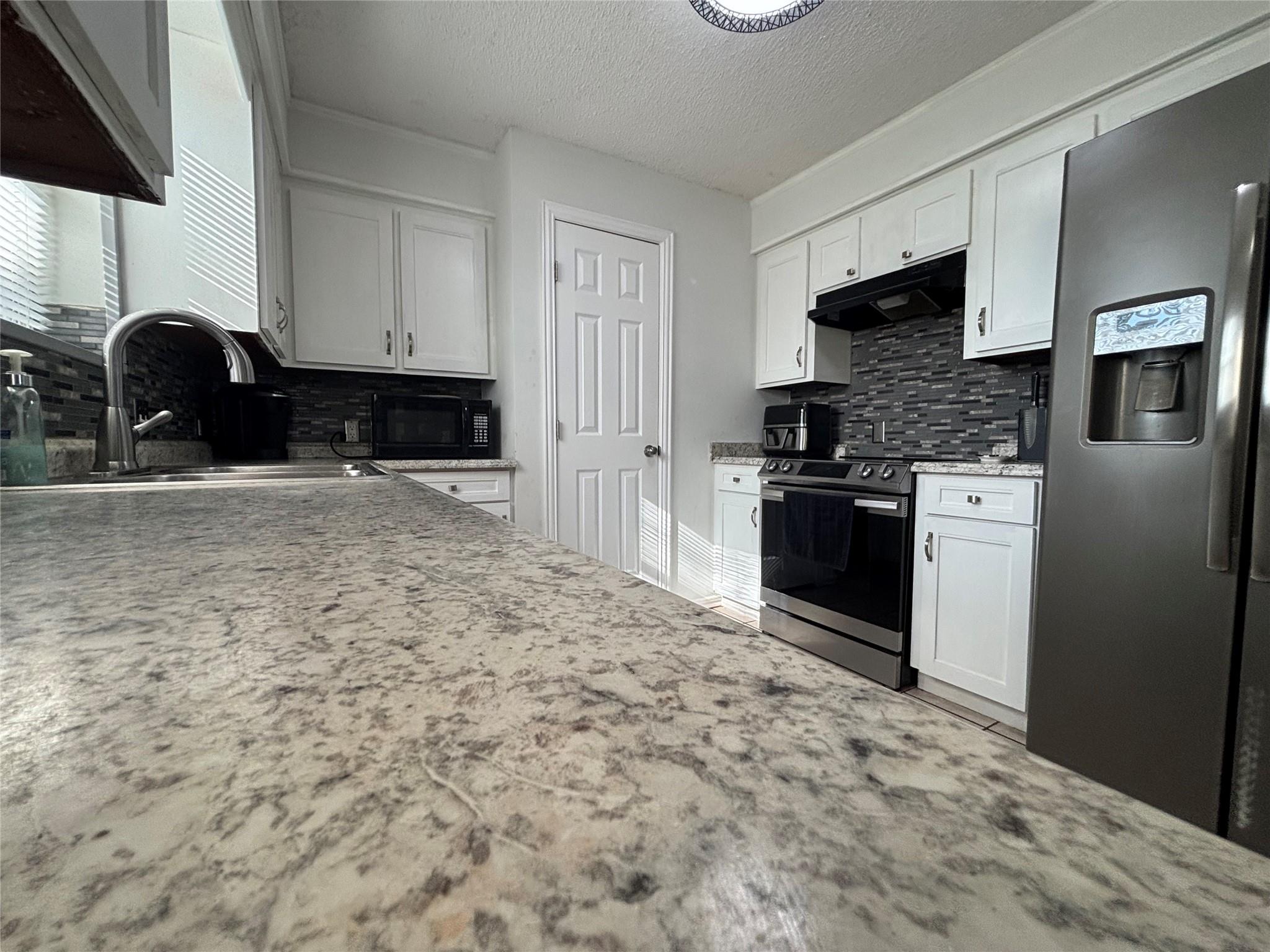 3130 Balzar Drive