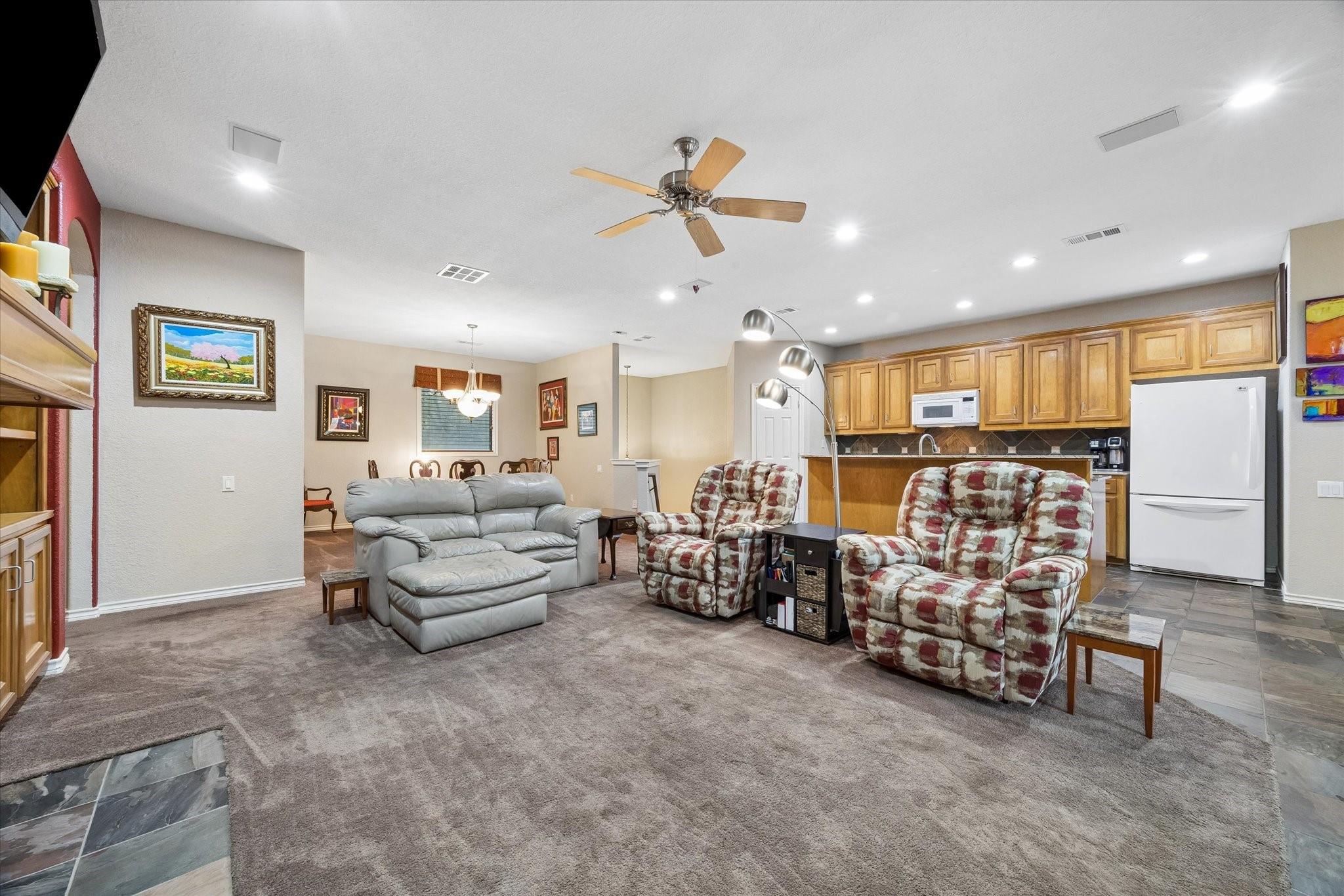 3040 Bayshore Drive