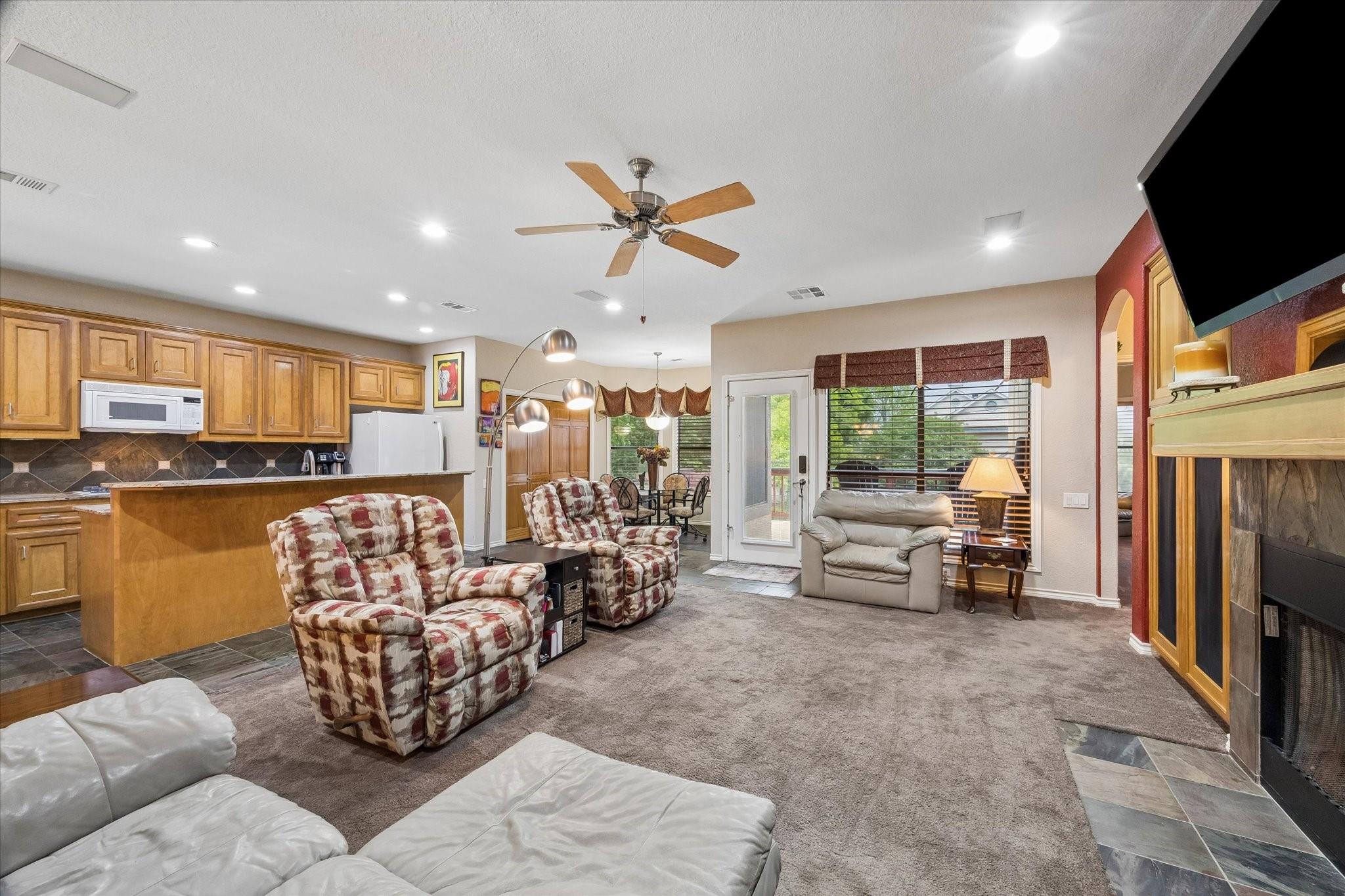 3040 Bayshore Drive