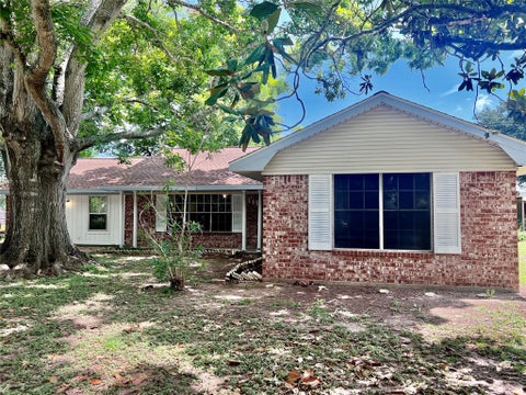 Photo of 1111 Kelving Way, Wharton, TX 77488 (MLS # 54224320)