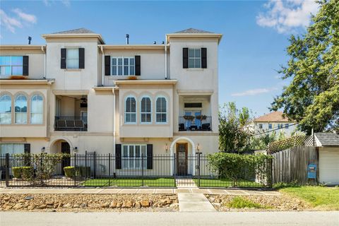 Photo of 811 Patterson Street, Houston, TX 77007 (MLS # 5494669)