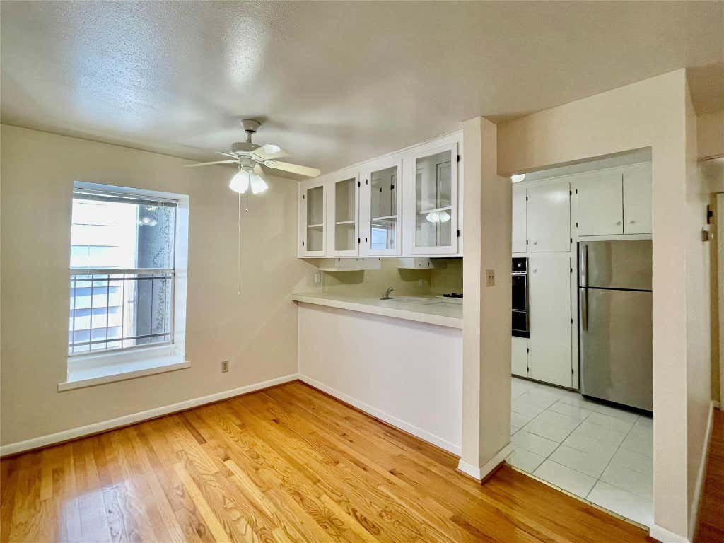 Photo of 3420 Mount Vernon Street #8, Houston, TX 77006 (MLS # 27892360)