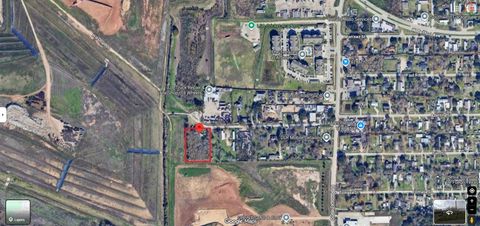 Vacant Land For Sale - 411 Hillsman Lane<br/> Sugar Land, TX 77498