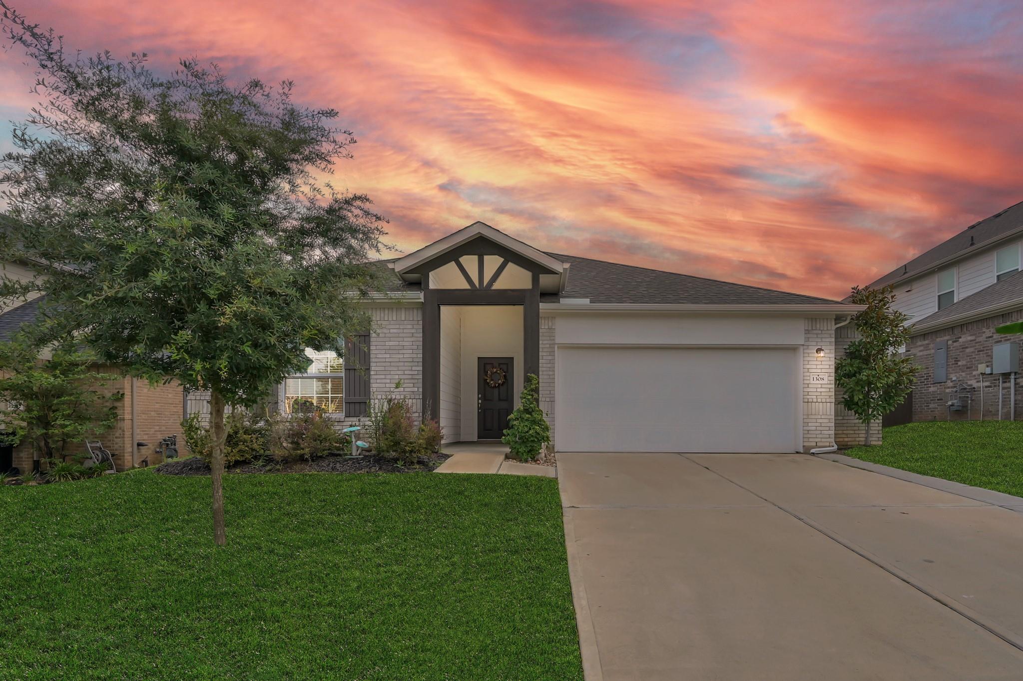 1308 Mainland Shores Lane