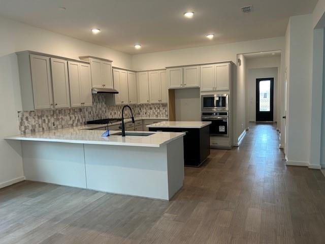 10939 Middle Ridge Drive