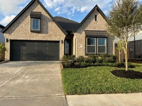 Photo of 10939 Middle Ridge Drive, Missouri City, TX 77459 (MLS # 77032080)