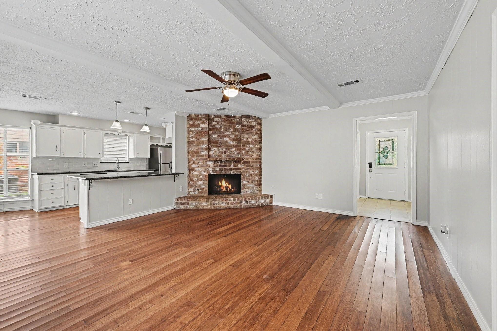 12219 Meadowhollow Drive