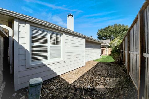 Tiny photo for 731 Avery Drive, Sugar Land, TX 77479 (MLS # 66463750)