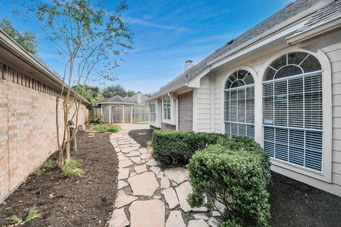 Tiny photo for 731 Avery Drive, Sugar Land, TX 77479 (MLS # 66463750)