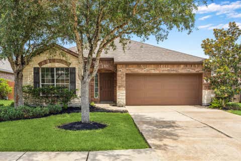 Photo of 3105 W Trail Drive, Pearland, TX 77584 (MLS # 62294547)