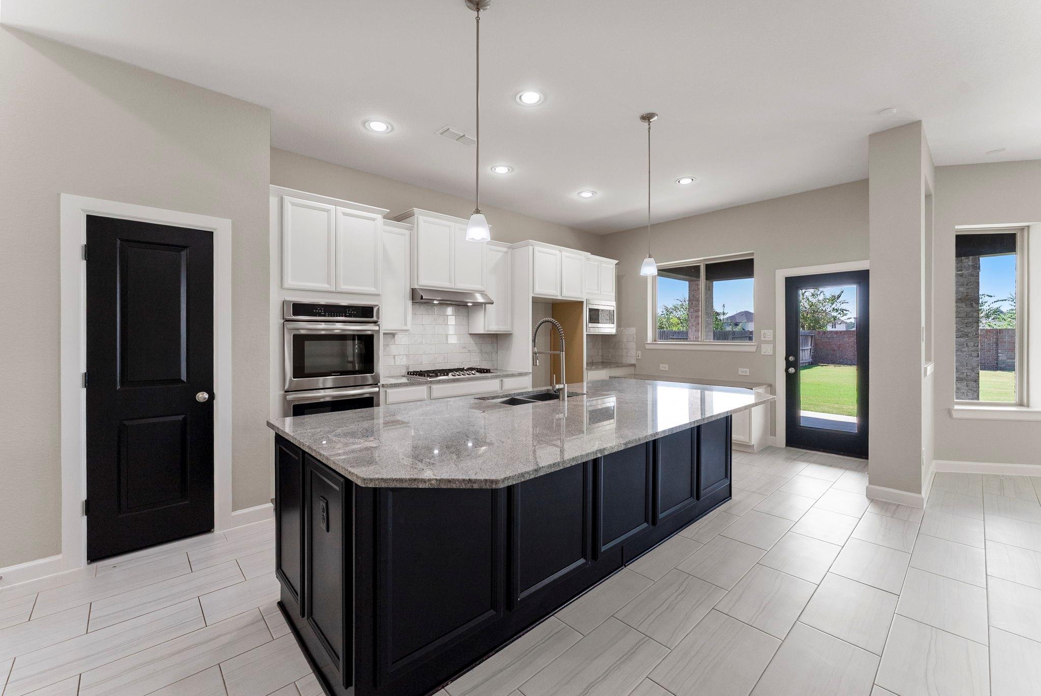 9423 Mont Ellie Lane