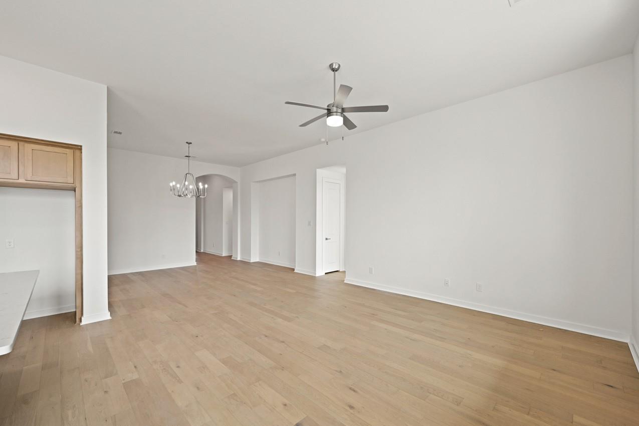 120 Silverbow Creek Way