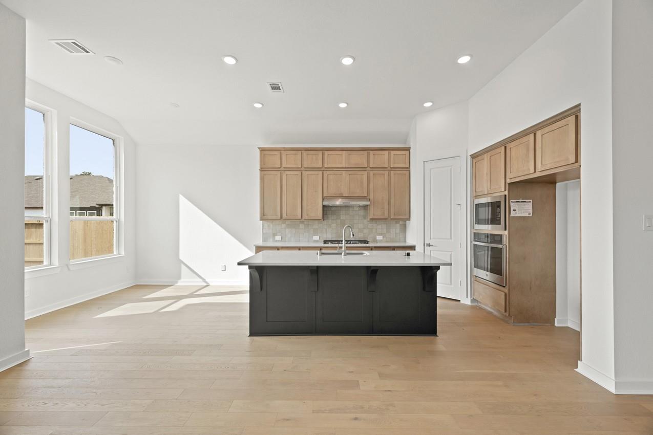 120 Silverbow Creek Way