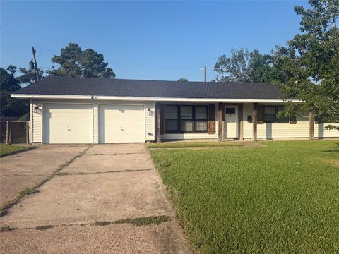 Photo of 5010 Swallow Drive, Beaumont, TX 77707 (MLS # 28820678)