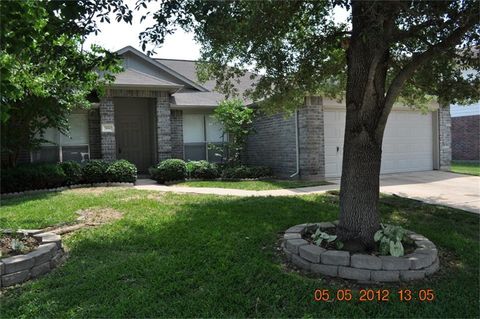 Photo of 3910 Bridgebay LN, Katy, TX 77449 (MLS # 14031937)