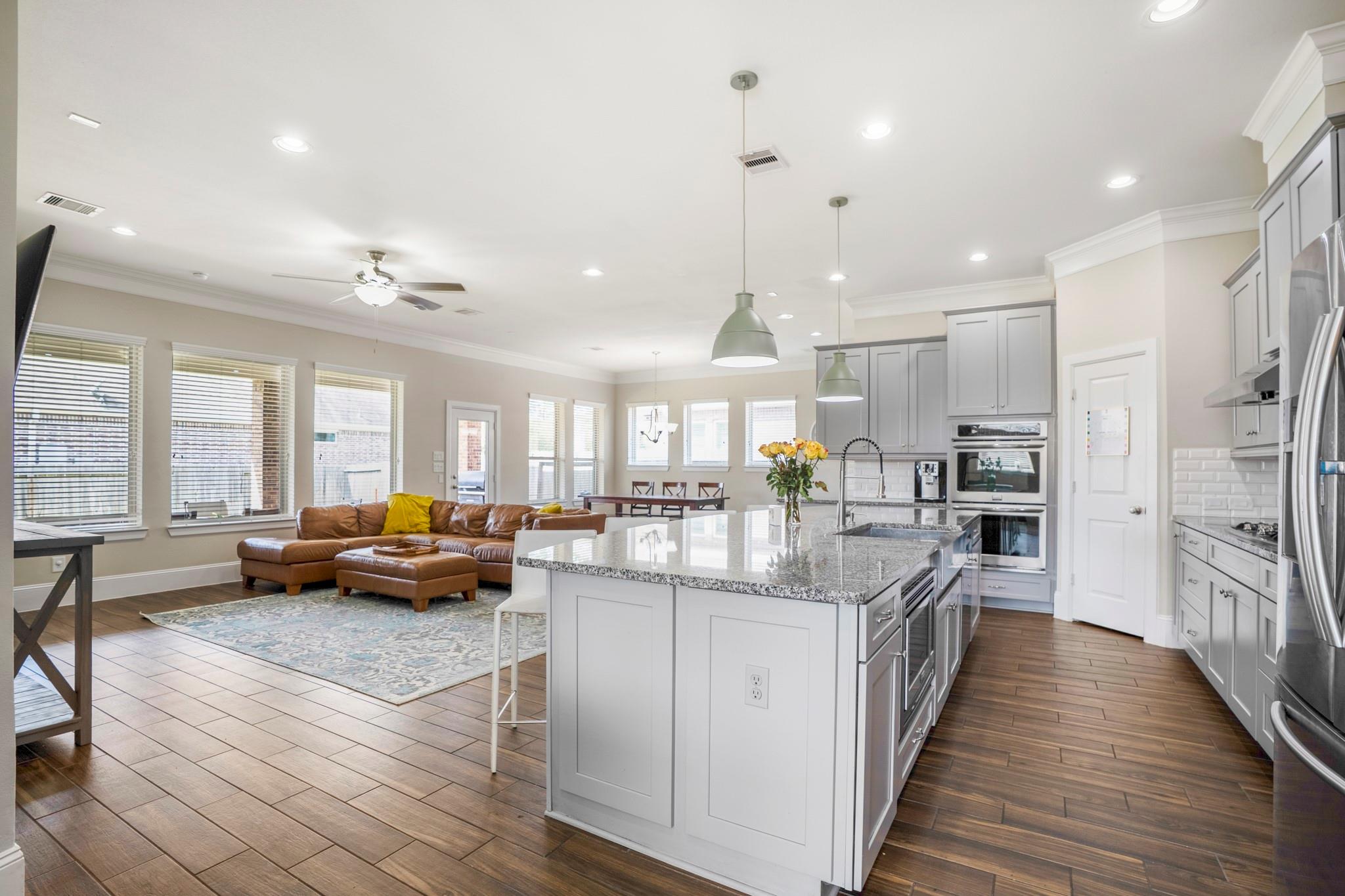 31201 Redwood Manor Court