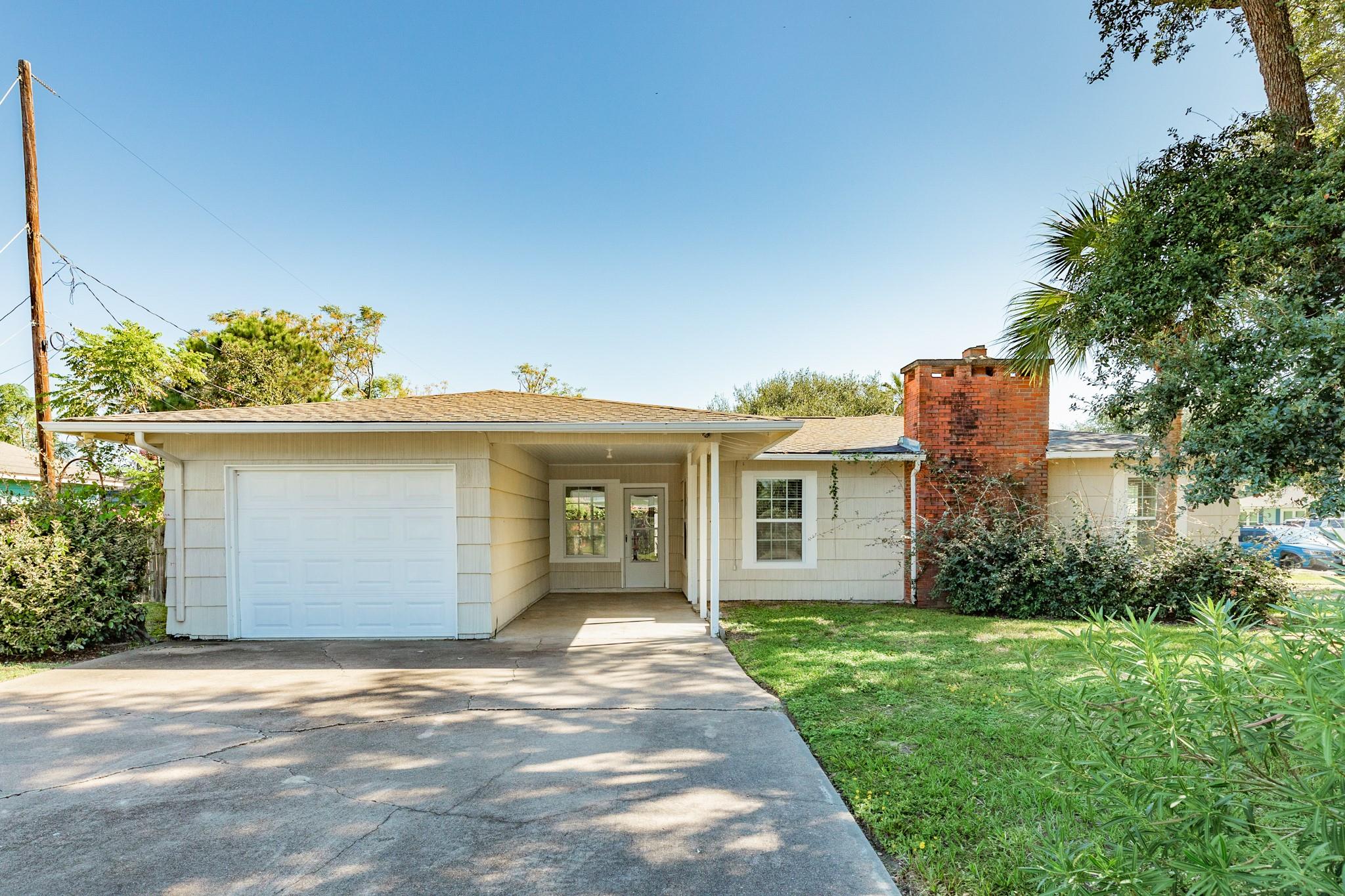 118 Tarpon Avenue