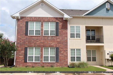 Photo of 801 Luther Street W #904, College Station, TX 77840 (MLS # 22851000)
