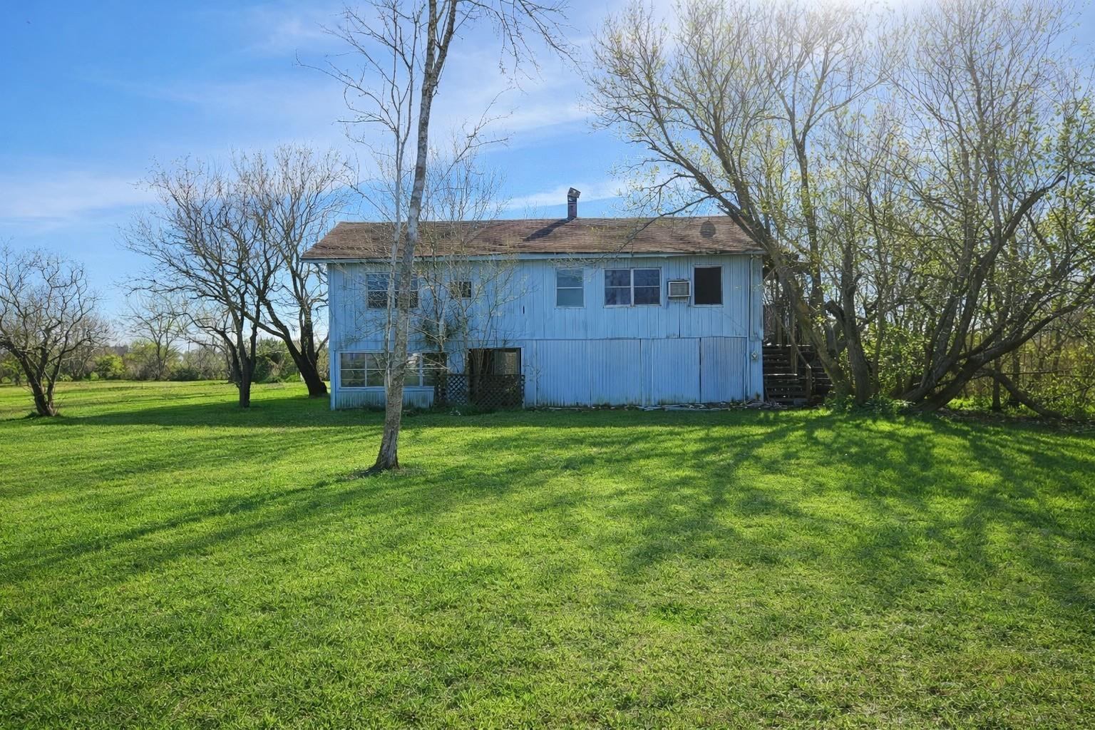 2614 Bayou Drive