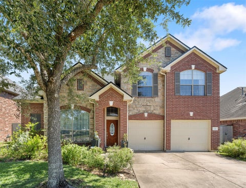 Homes For Sale - 3311 Creek Gate Drive<br/> Galveston County, League City, TX 77573