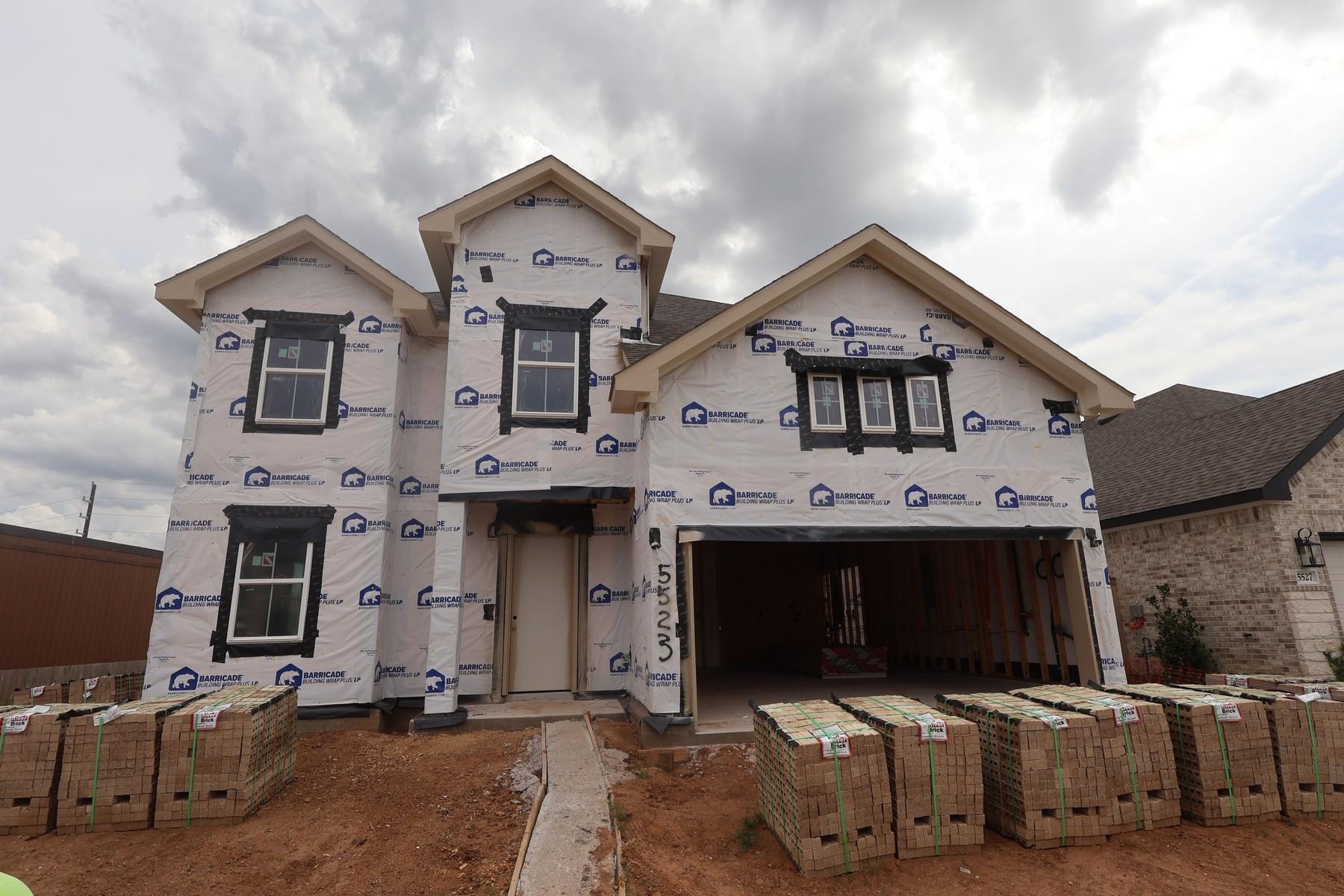 5523 Knight Court