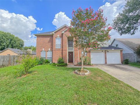 Photo of 12010 Essenbruk Drive, Houston, TX 77066 (MLS # 2966938)
