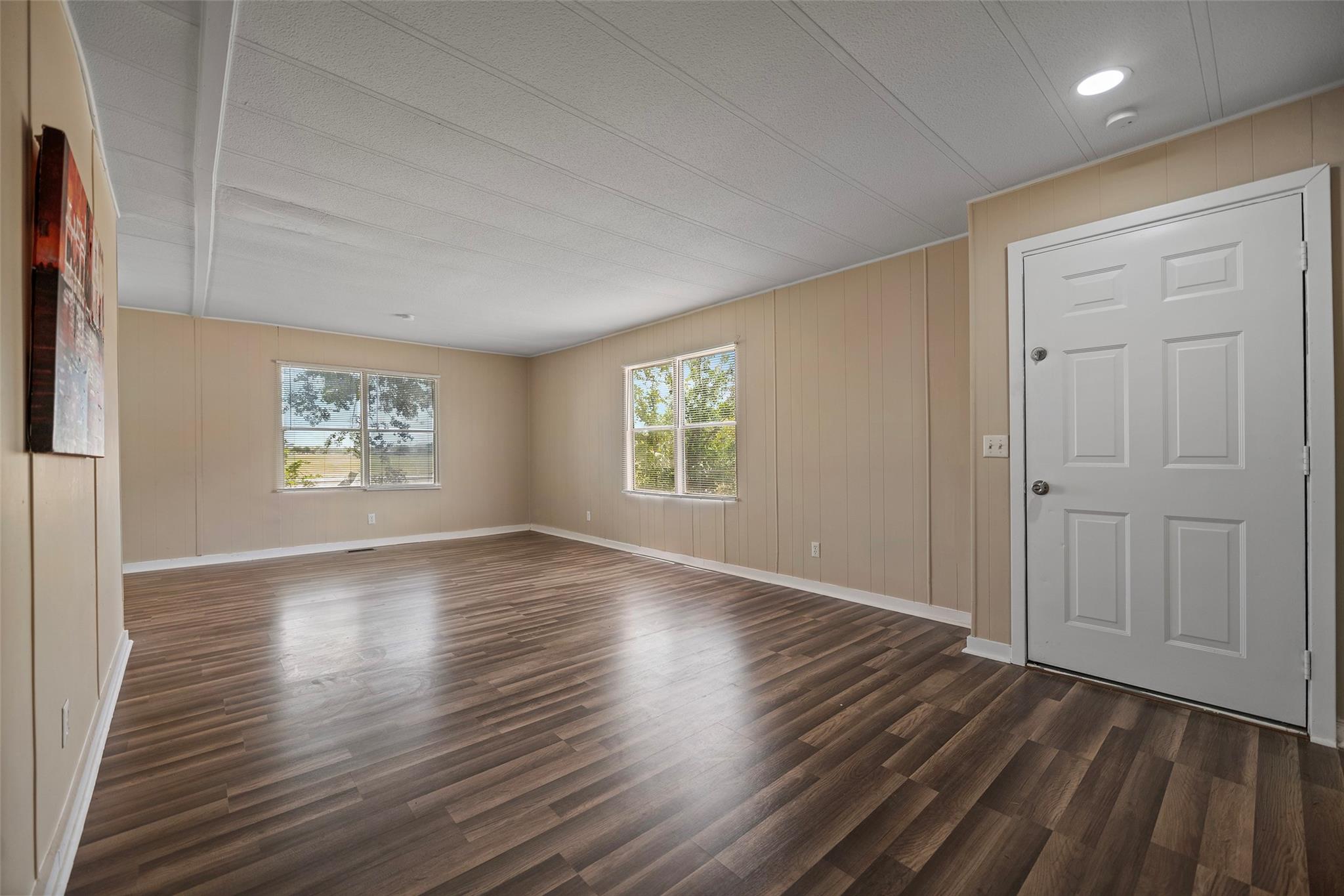 1202 Willow Lane