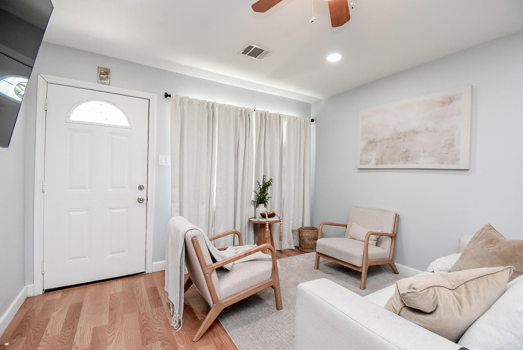 2605 Rosemead Drive