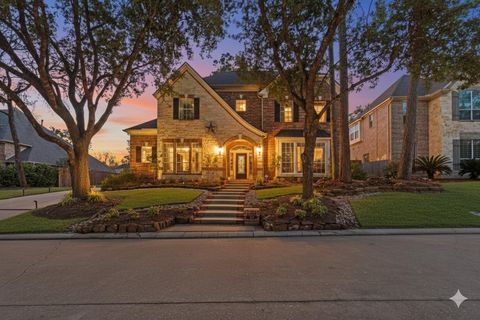 Photo of 6110 Peachtree Hill Court, Kingwood, TX 77345 (MLS # 31824465)