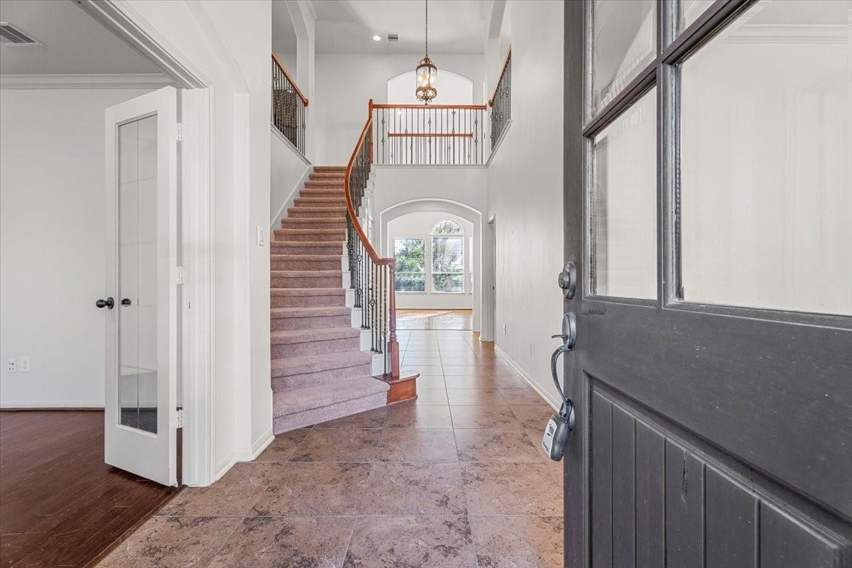 7 Canyon Wren Drive