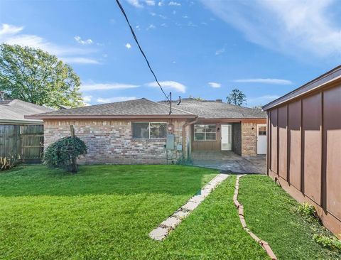 Tiny photo for 14006 Briarworth Drive, Houston, TX 77077 (MLS # 78945719)