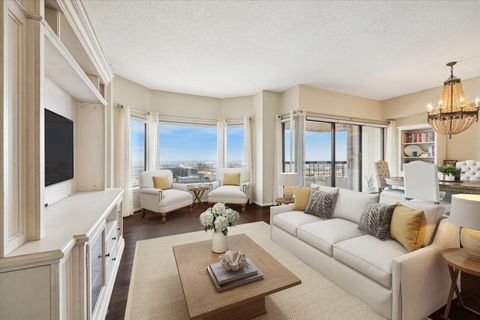 Photo of 2001 Holcombe Boulevard #3203, Houston, TX 77030 (MLS # 76577682)