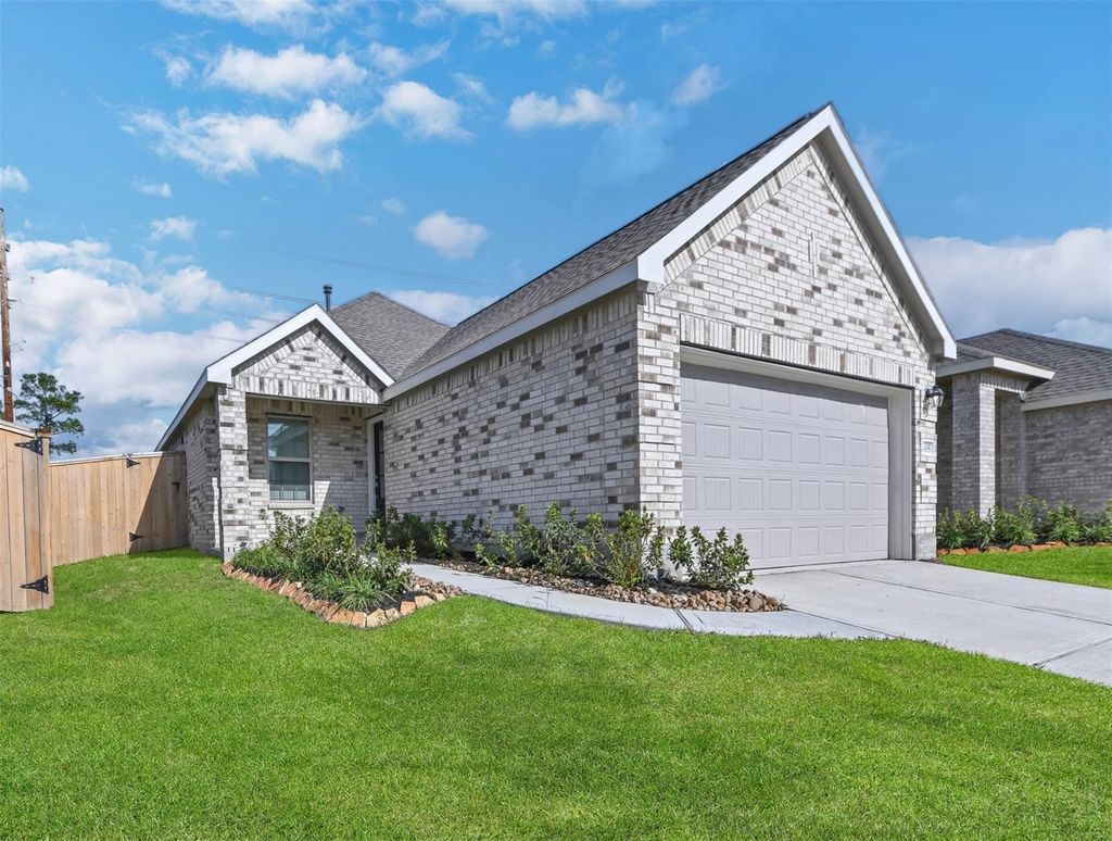 Photo of 3005 Marble Rise Trail, Kingwood, TX 77365 (MLS # 85072691)