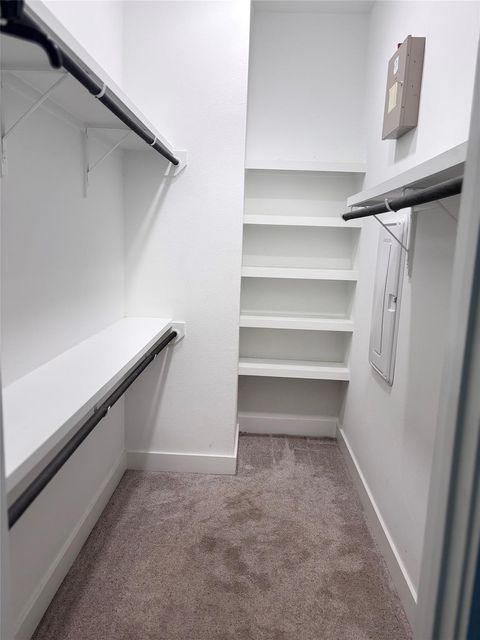 Tiny photo for 707 Apogee Trail, Houston, TX 77022 (MLS # 16193537)