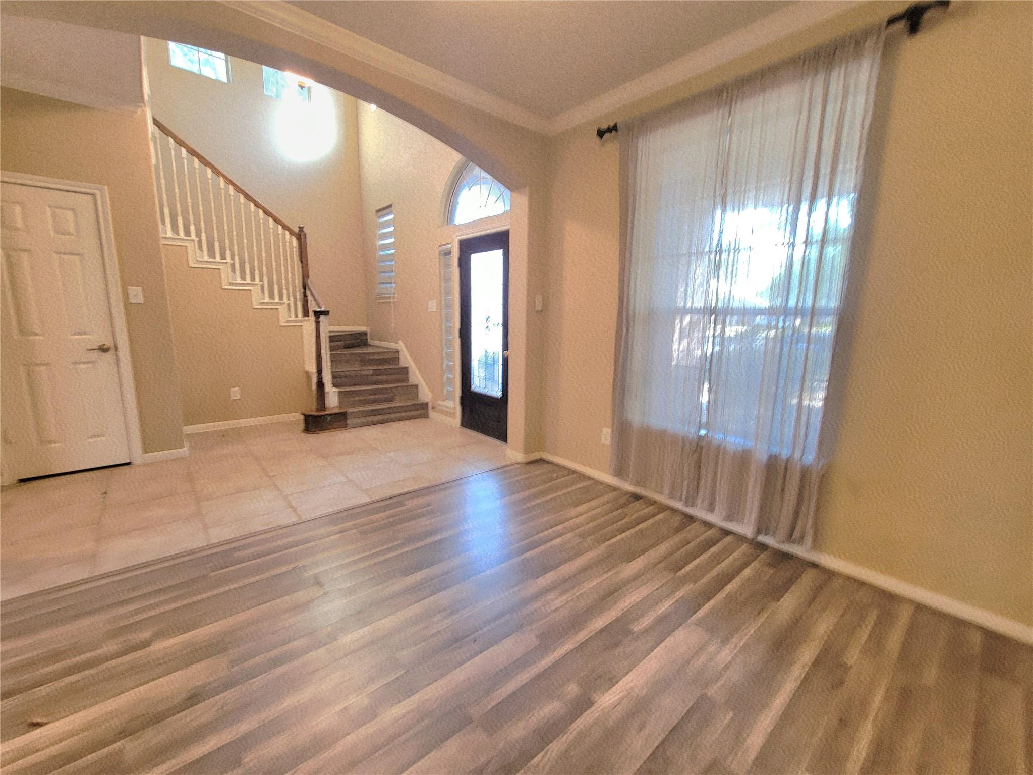 4727 Tremont Glen Lane