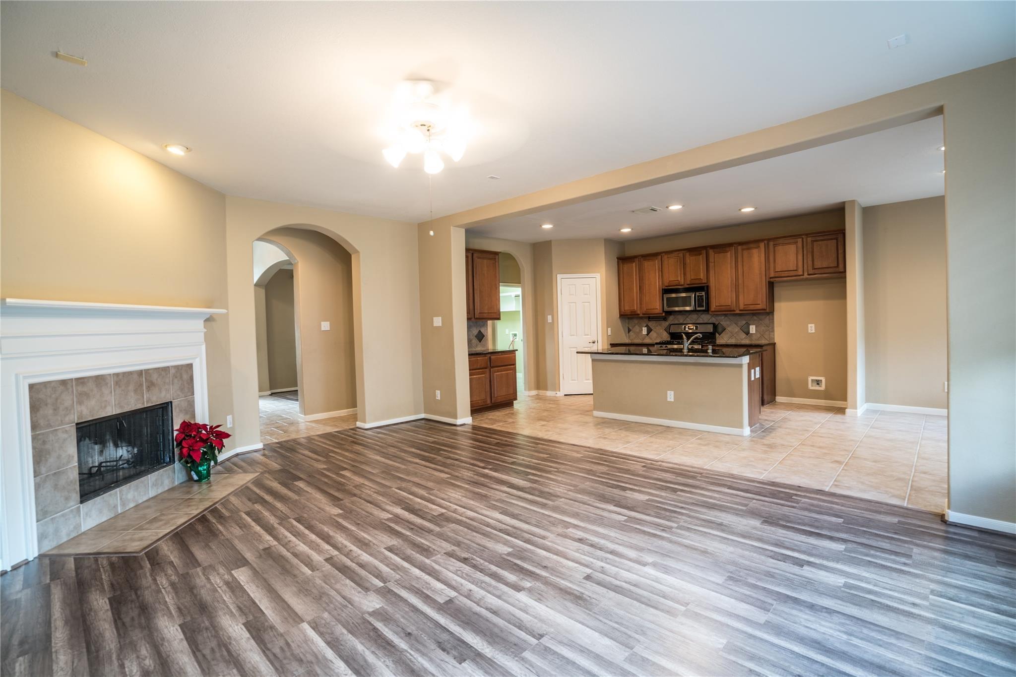 4727 Tremont Glen Lane