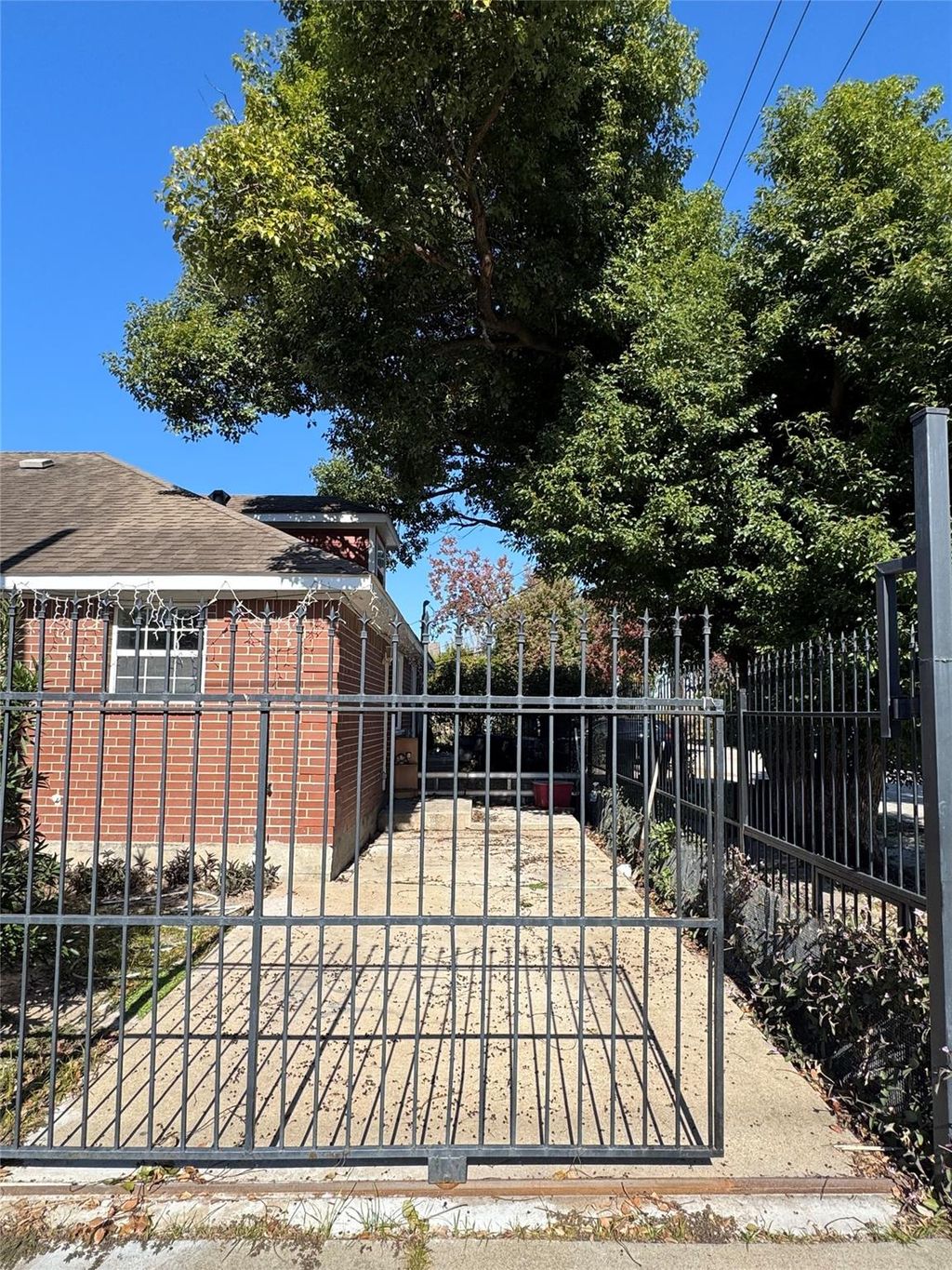 Photo of 2101 Maury Street, Houston, TX 77026 (MLS # 75599617)